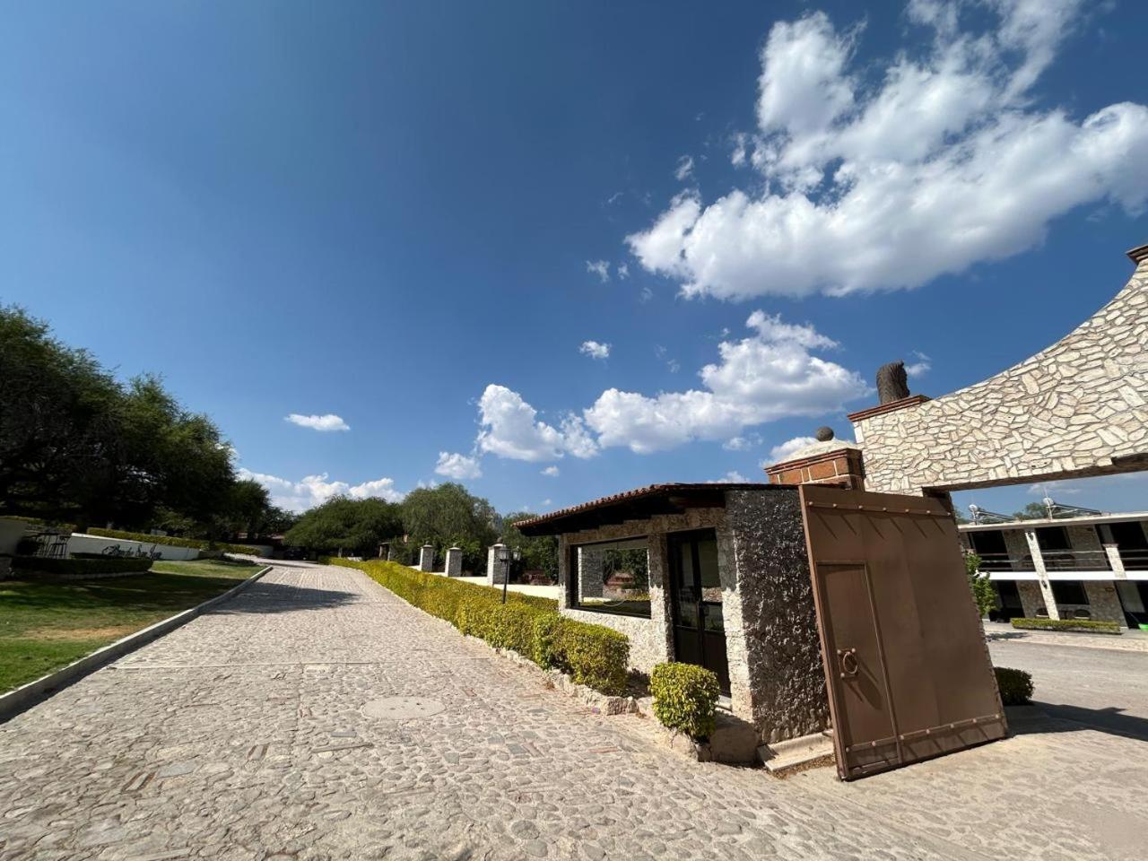 Cabanas, Suites Y Habitaciones Rancho San Jorge Bernal Dış mekan fotoğraf