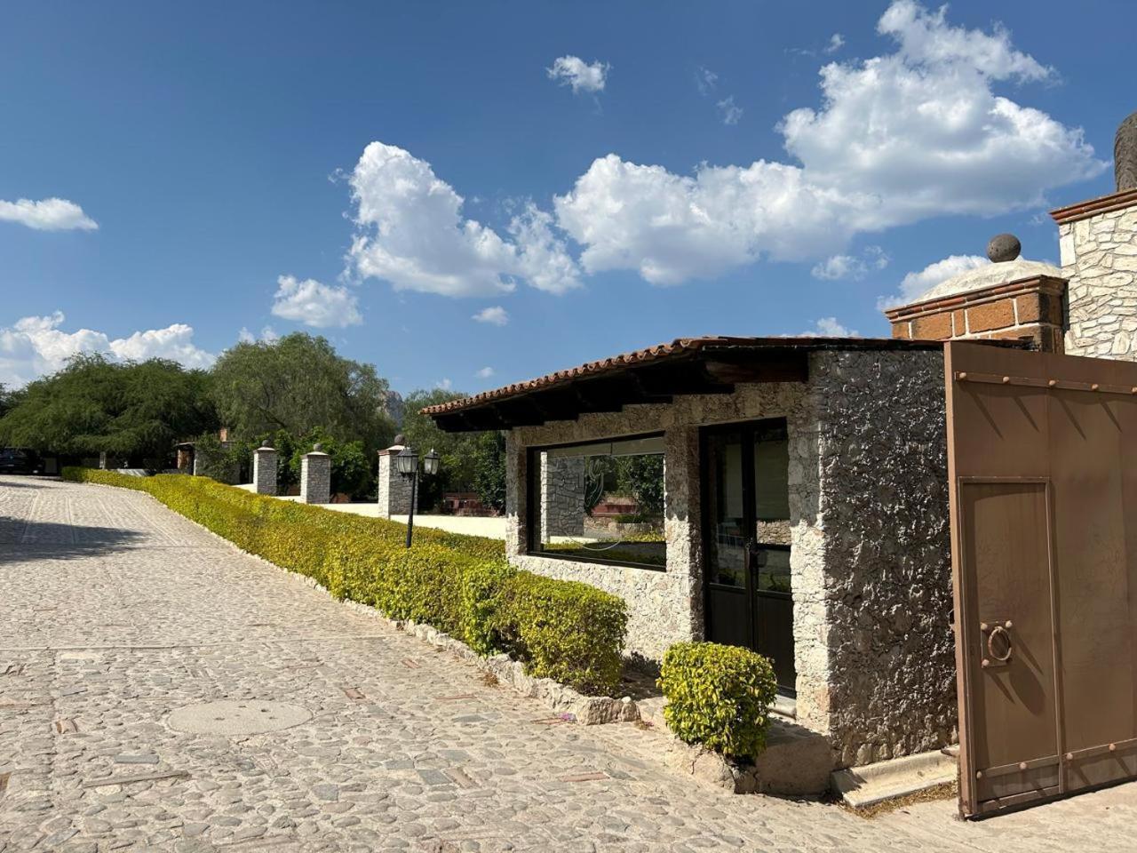 Cabanas, Suites Y Habitaciones Rancho San Jorge Bernal Dış mekan fotoğraf